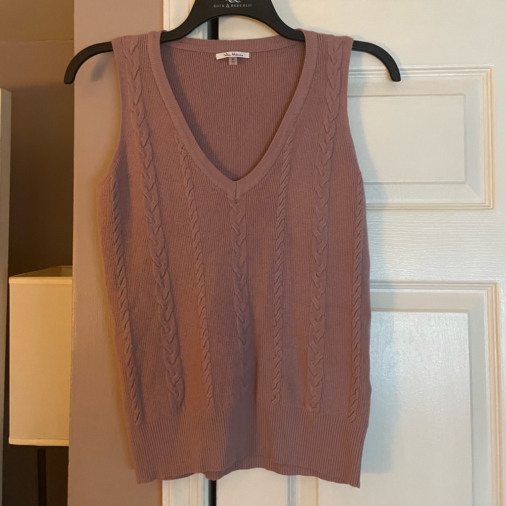 Vila Milano Pink Rose sleeveless sweater size medium